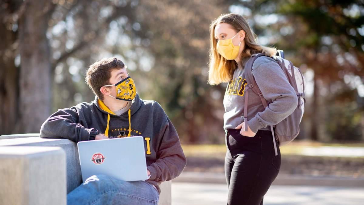 VandalCARE is an internal reporting system for students, faculty and staff who think someone at U of I might be in trouble. 